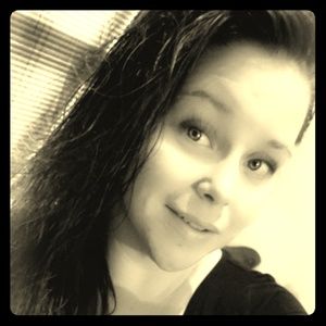 Meet your Posher, Abby